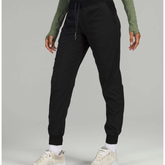 Lululemon Dance Studio Mid-Rise Jogger Black - Picture 3 of 12